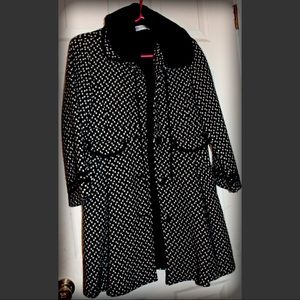 Button up dress coat short Black and White
